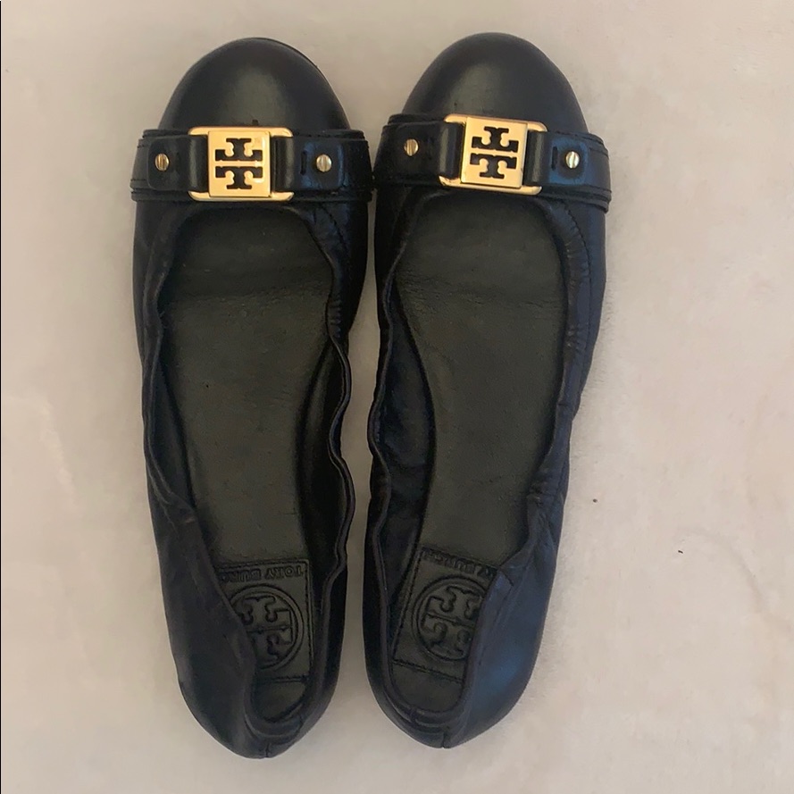 Tory Burch Black Flats With Gold Accents